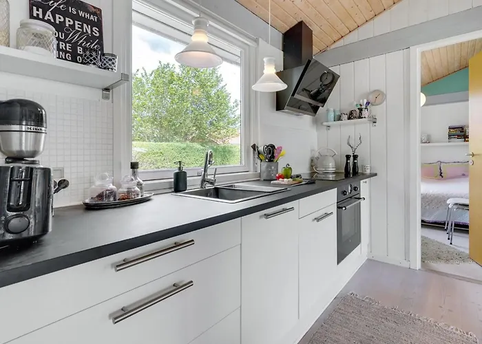 Holiday home Elva - 150m From The Sea By Interhome *